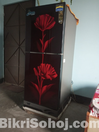 ওয়ালটন ইনভার্টার ফ্রিজ একদম নিউ কন্ডিশন Inverter Freez